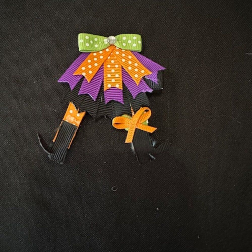 Witches Legs Sculpture Hair Clip 5B1760 handmade Boutique